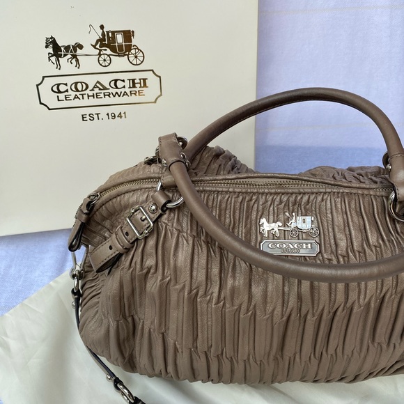 Coach Madison Gathered Sophia Satchel Tan/Gold/Champagne - Picture 2 of 9